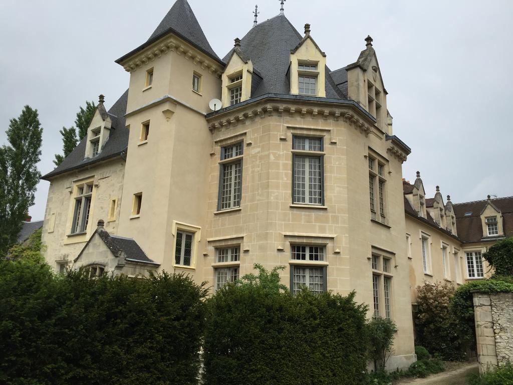 Le Castel Ecossais Bed & Breakfast Senlis  Exterior photo