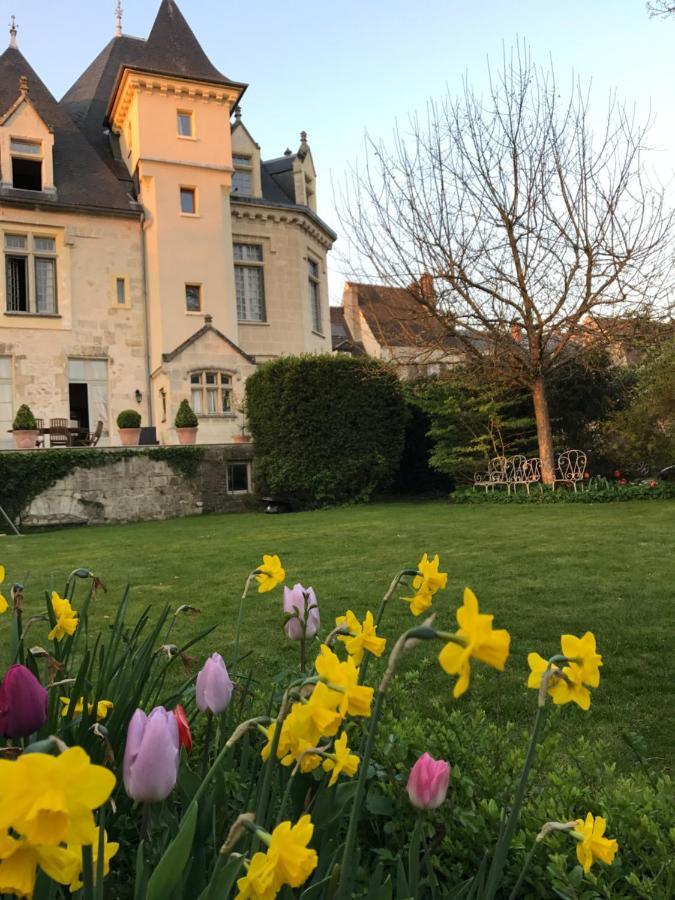 Le Castel Ecossais Bed & Breakfast Senlis  Exterior photo